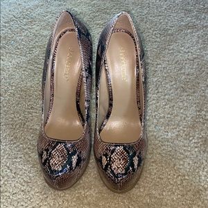 Platform Snakeprint Pump